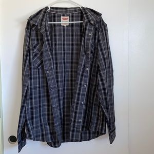 Levi’s button up shirt/flannel